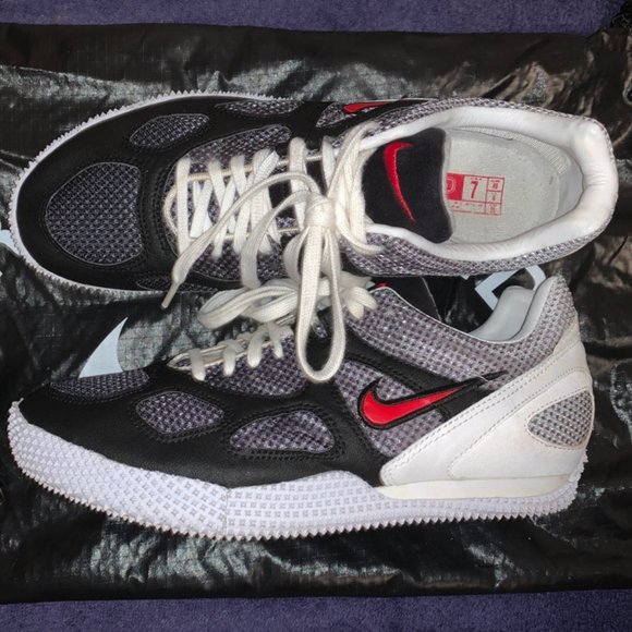 Nike track and field spikes - Picture 1 of 3